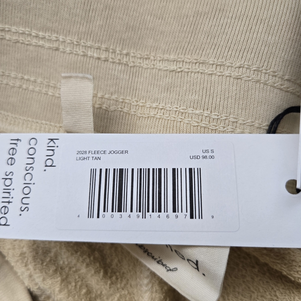 NWT Unsubscribed Fleece Joggers - Picture 7 of 7